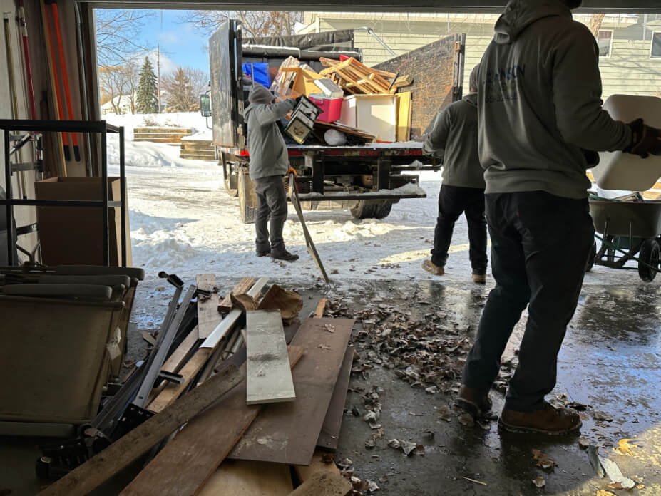 Johnson-Junk-Removal-site-customer-removing-junk